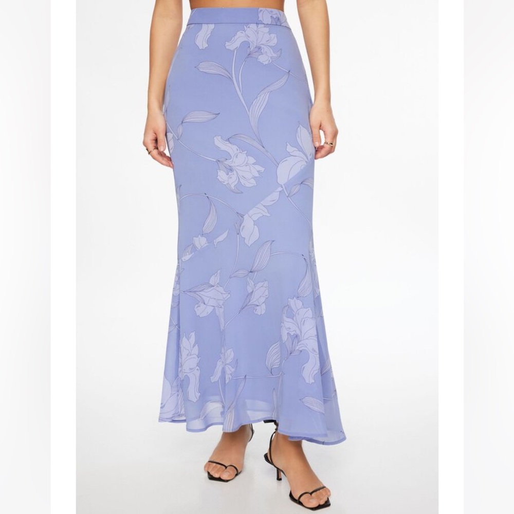 DYNAMITE - Floral Mermaid Maxi, size small.